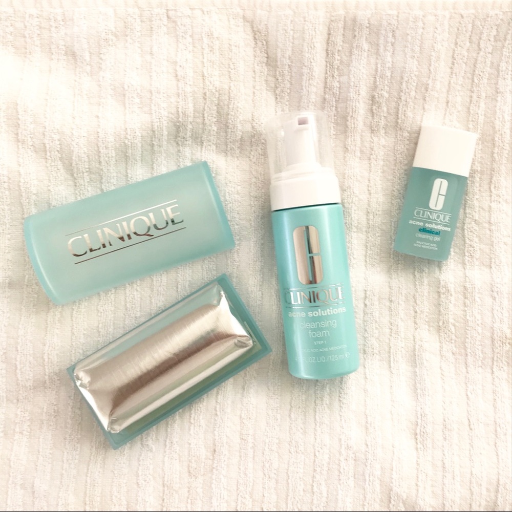 Clinique Acne Solutions Foam, Bar & Clearing Gel